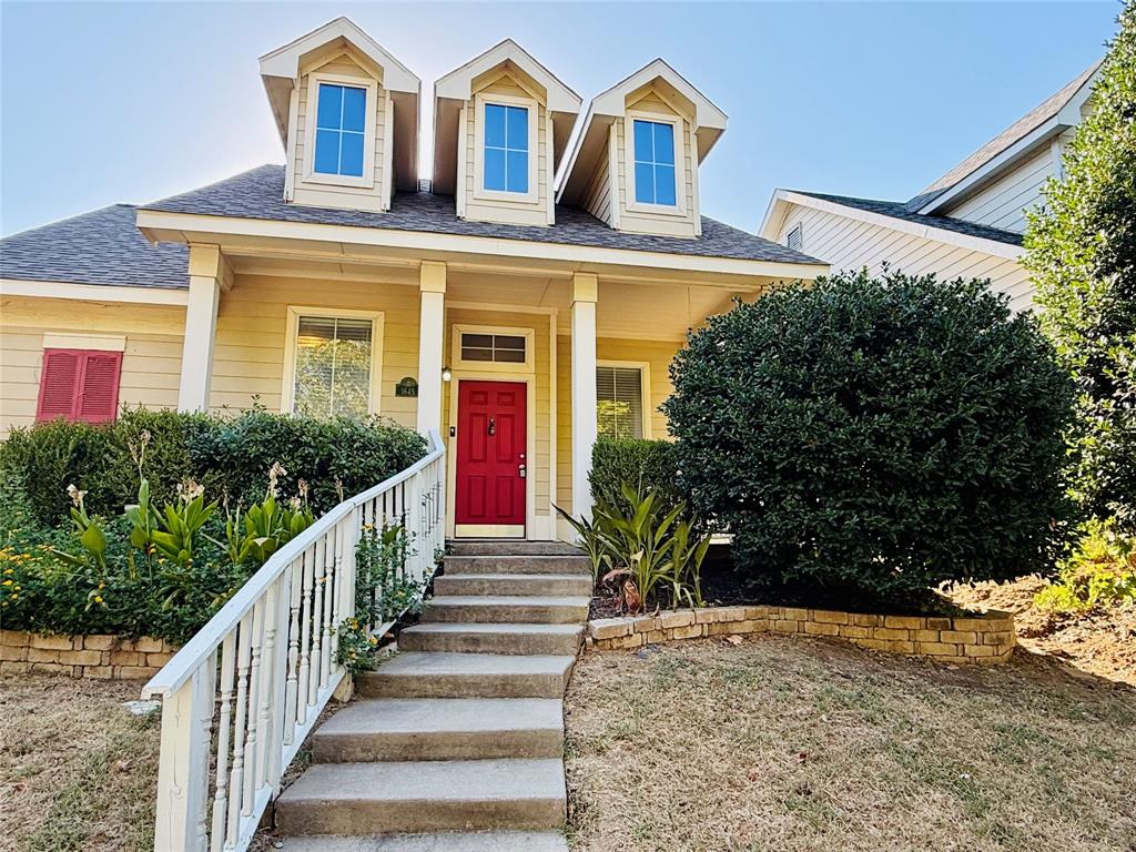 1645 Cambridge Drive — photo