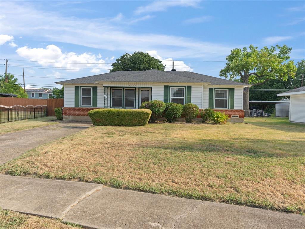 8133 Cavalier Circle — photo
