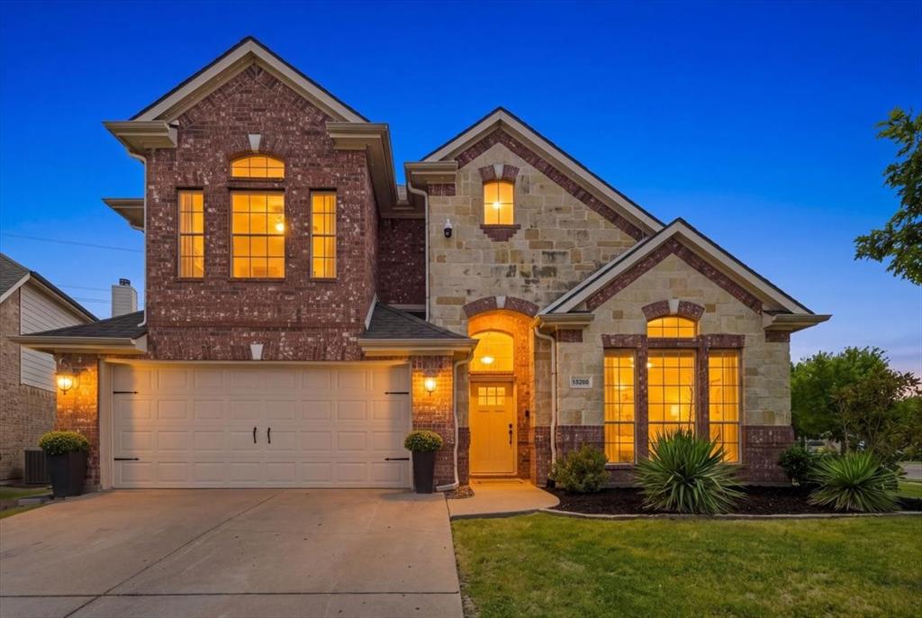 15200 Mallard Creek Street — photo