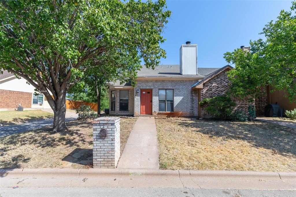 3198 Chimney Circle — photo