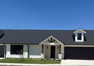 202 E Ewell Street — photo