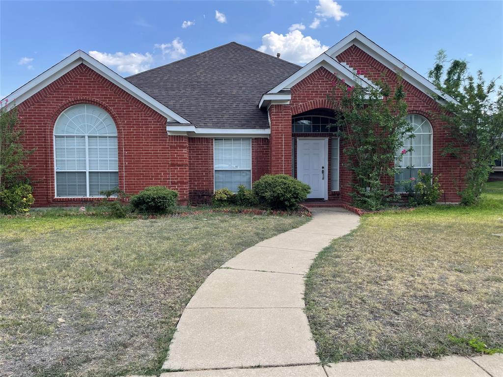 1412 Faringdon Drive — photo