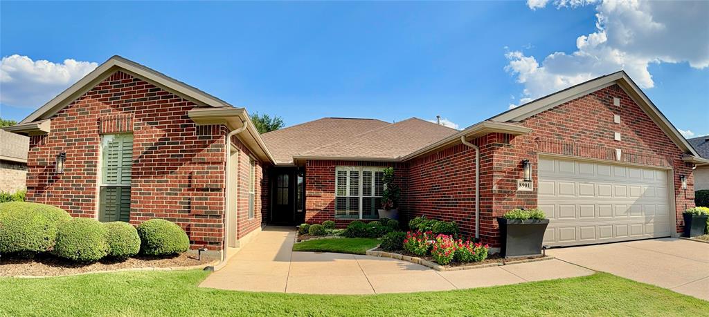 8901 Crestview Drive — photo