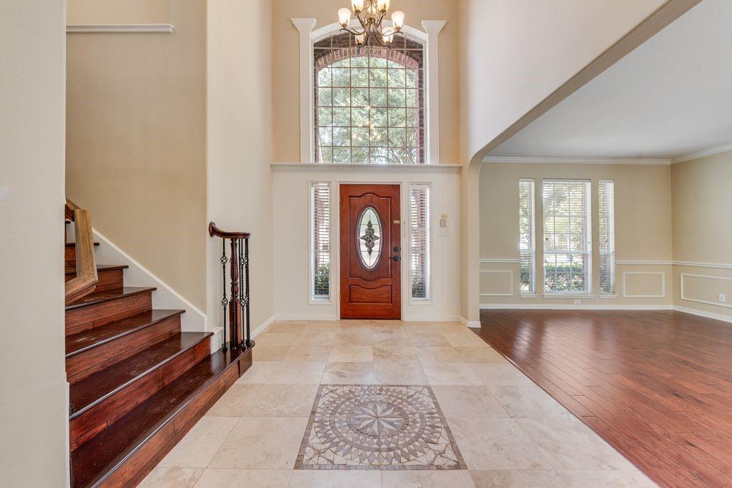3229 Loyola Drive — photo