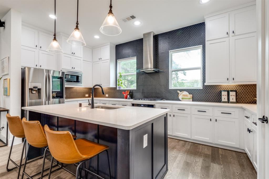1410 Elevado Drive — photo