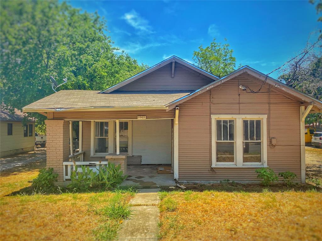 1042 W Tarleton — photo