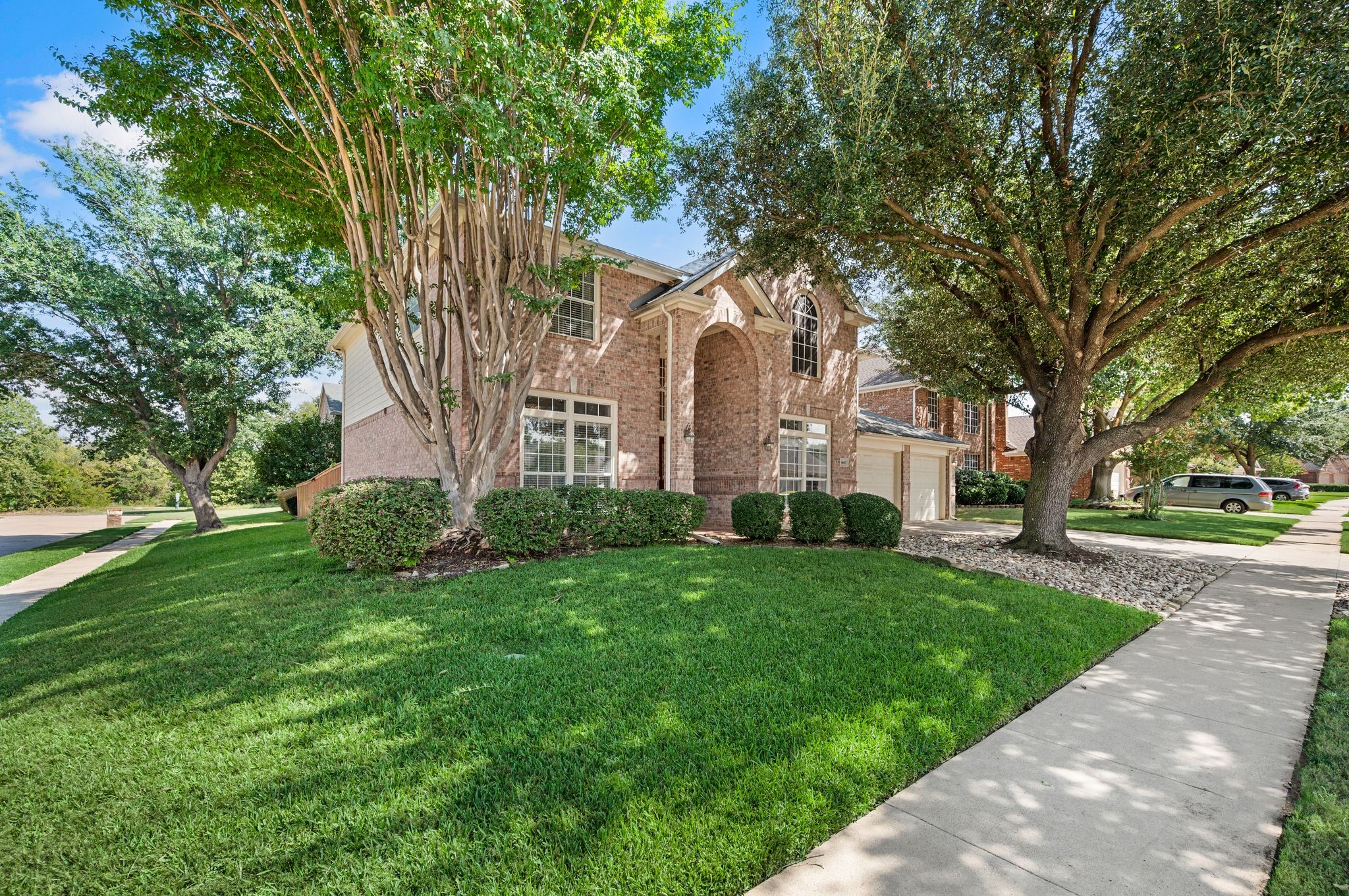 6605 Fox Glen Drive — photo