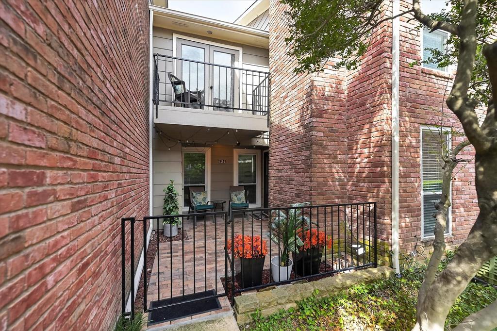 7510 Holly Hill Drive 124 — photo