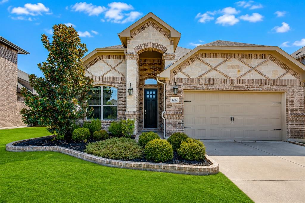 1209 Rushmore Drive — photo
