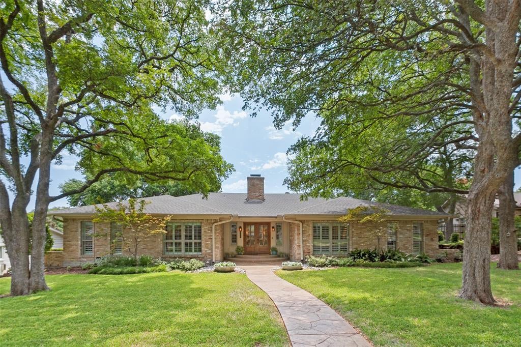 313 Arborcrest Drive — photo