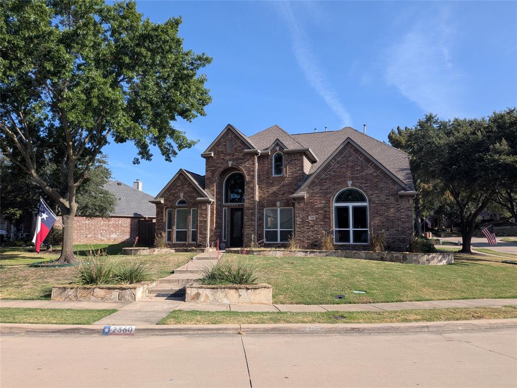 2360 Lake Forest Drive — photo