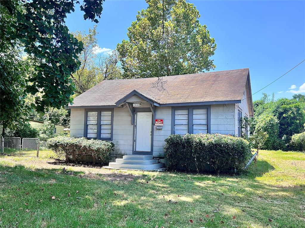 2414 Barbara Street — photo