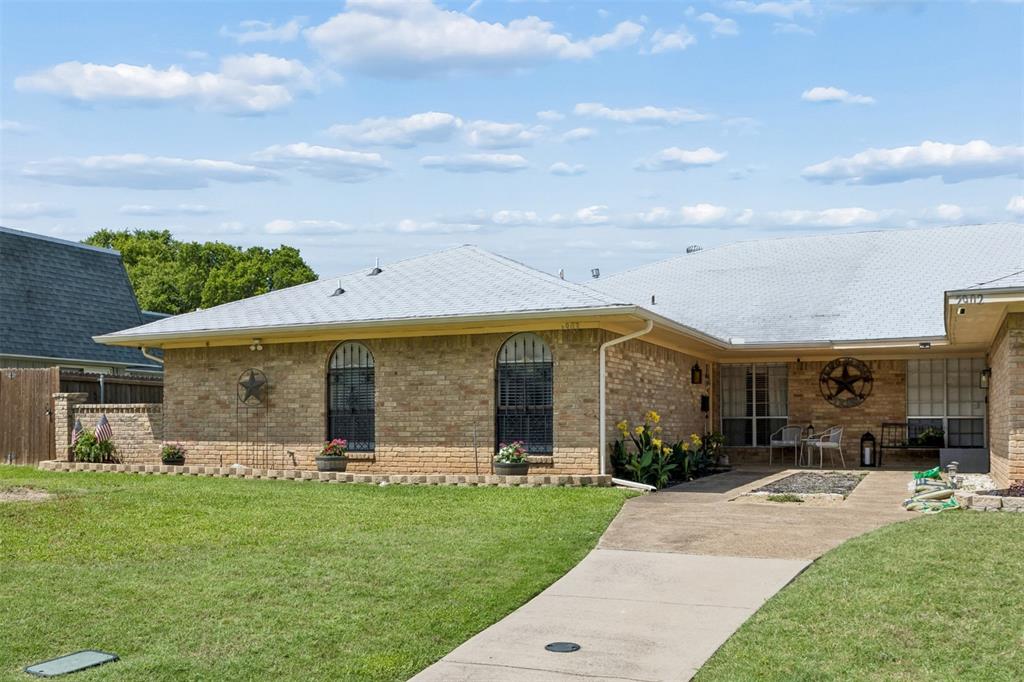 2903 Country Place Court — photo