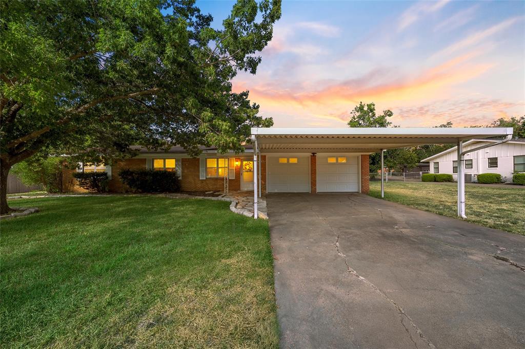316 Cranbrook Drive — photo
