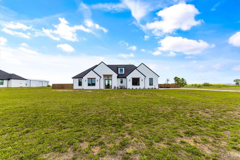 8410 County Road 301 — photo