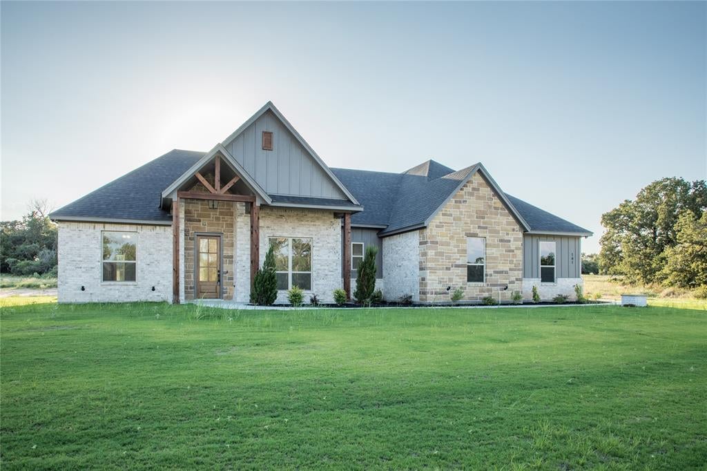 141 Prairie Winds Drive — photo