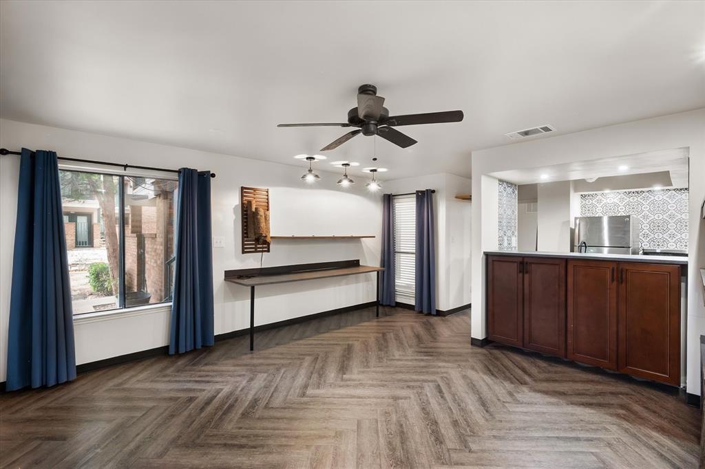 2300 Bamboo Drive N102 — photo