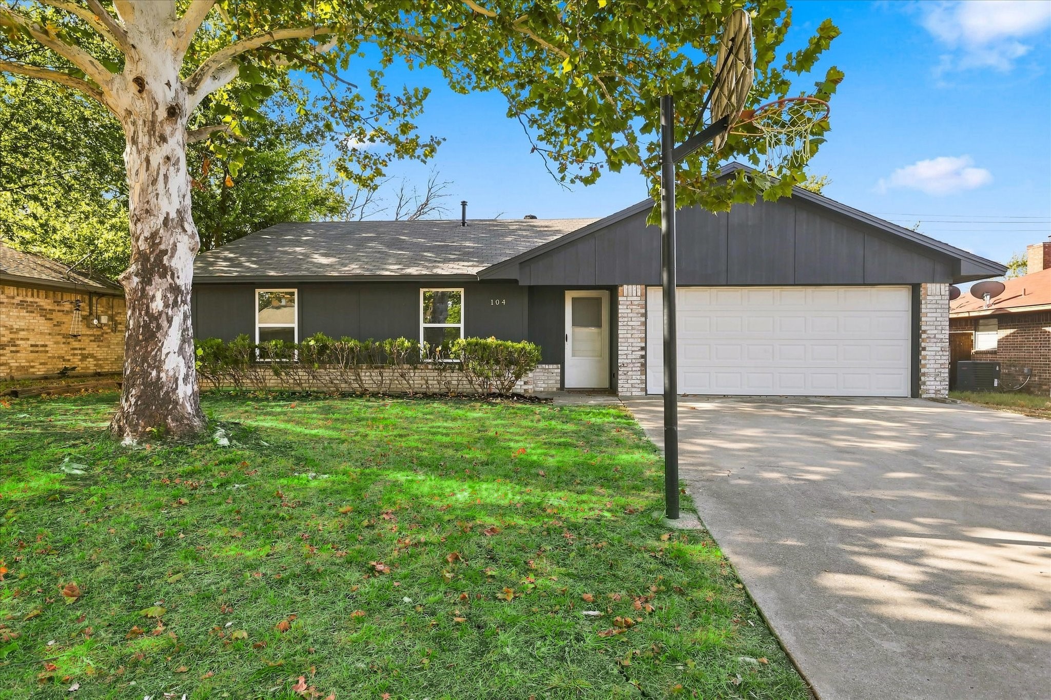 104 Stephen Drive — photo