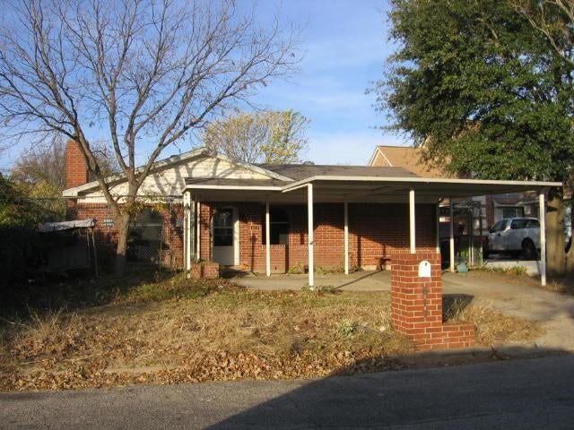 617 Comal Avenue — photo