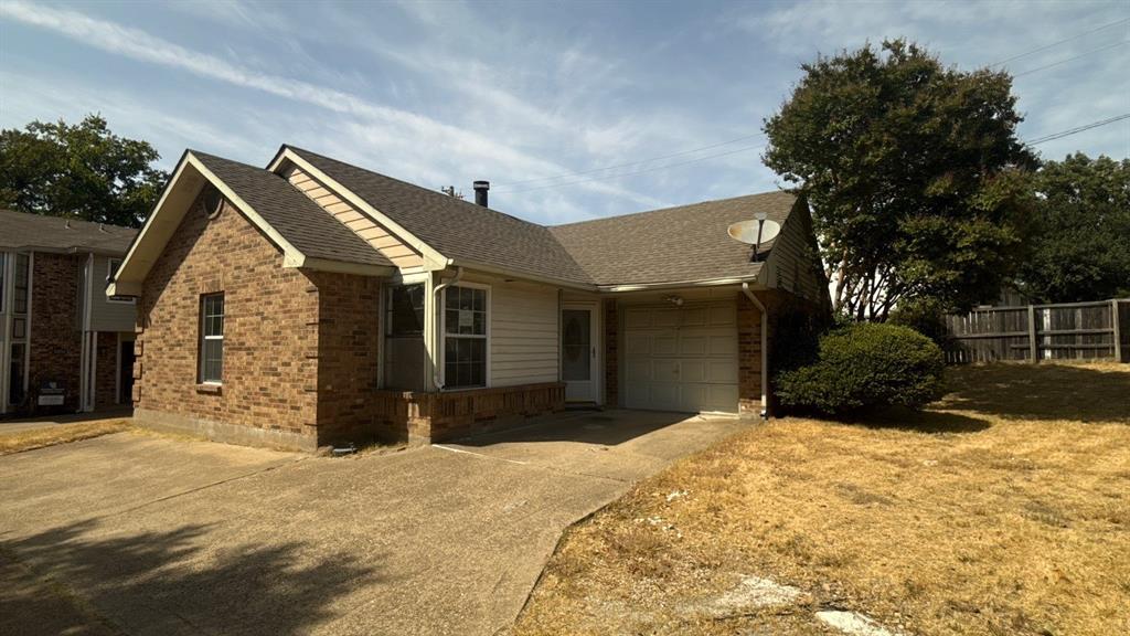 13247 Pandora Drive — photo