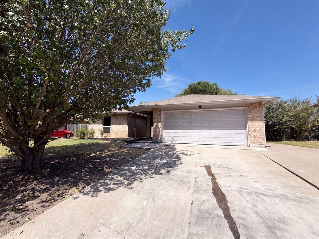 220 Grand Meadow Drive — photo