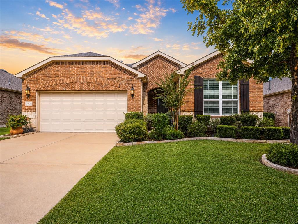 7265 Honeybee Lane — photo