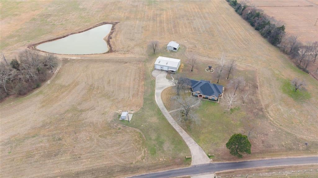 1127-2 County Road SW 3230 — photo
