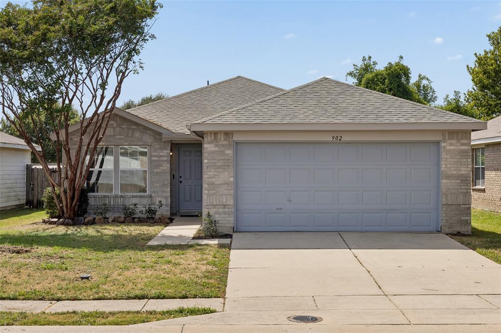 902 Post Oak Trail — photo