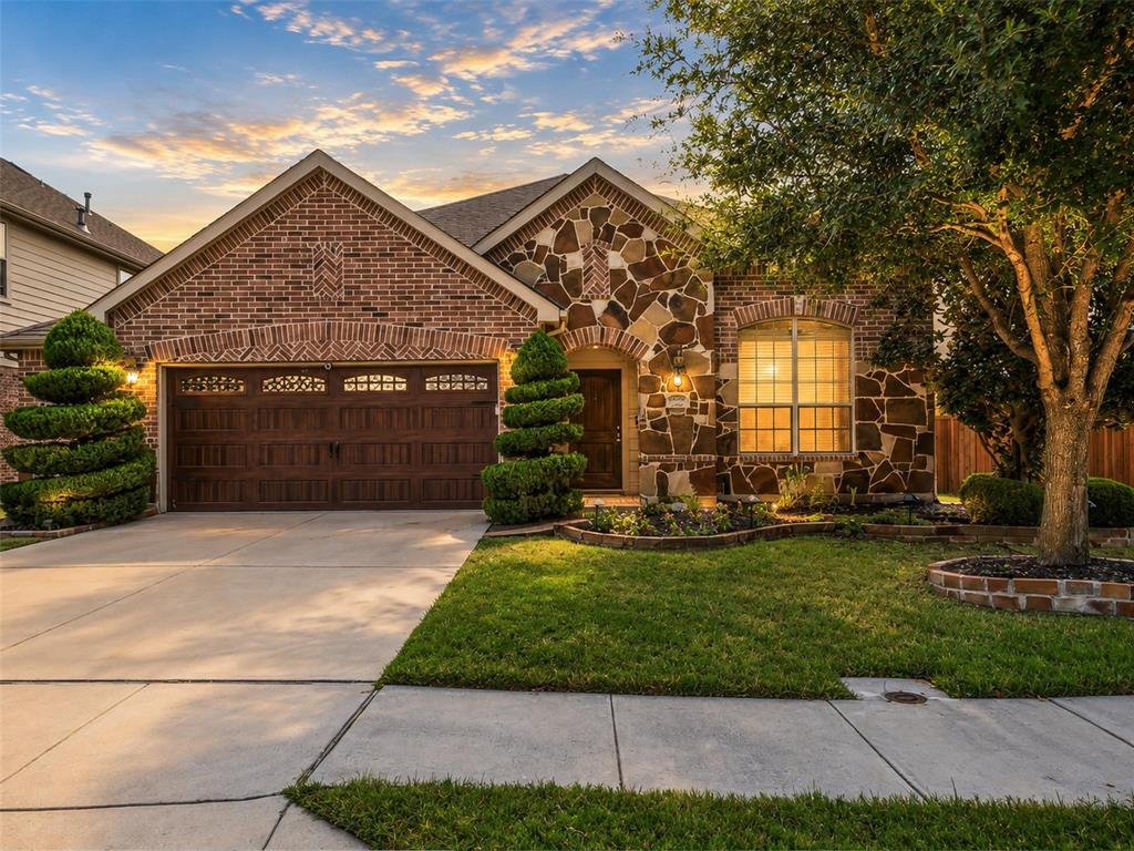 1317 Wheatear Drive — photo