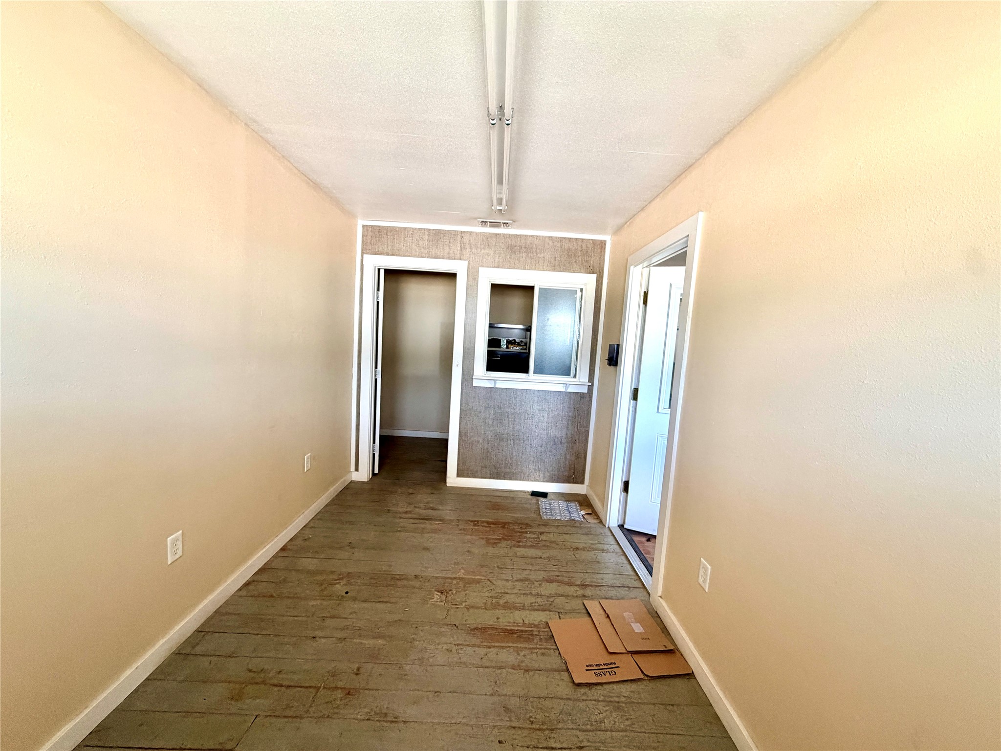802 W Third, Goldthwaite, TX 76844 — photo 3