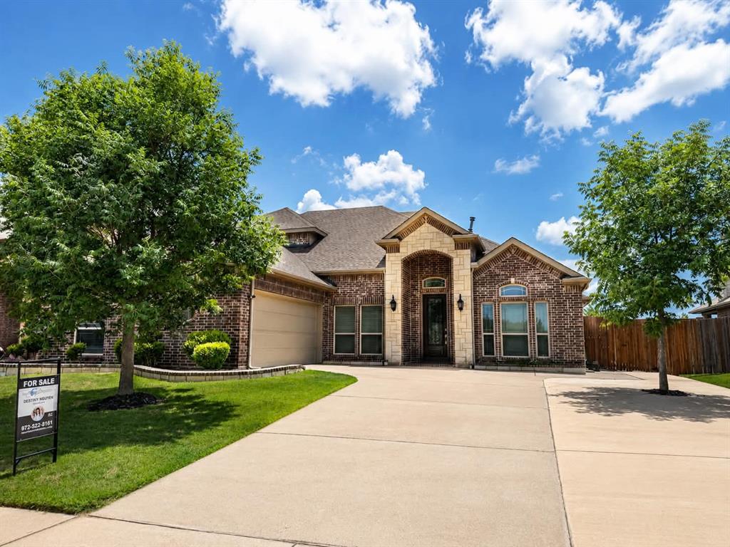 1410 Nighthawk Lane — photo