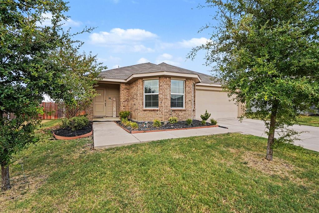 1512 Central Park Drive — photo