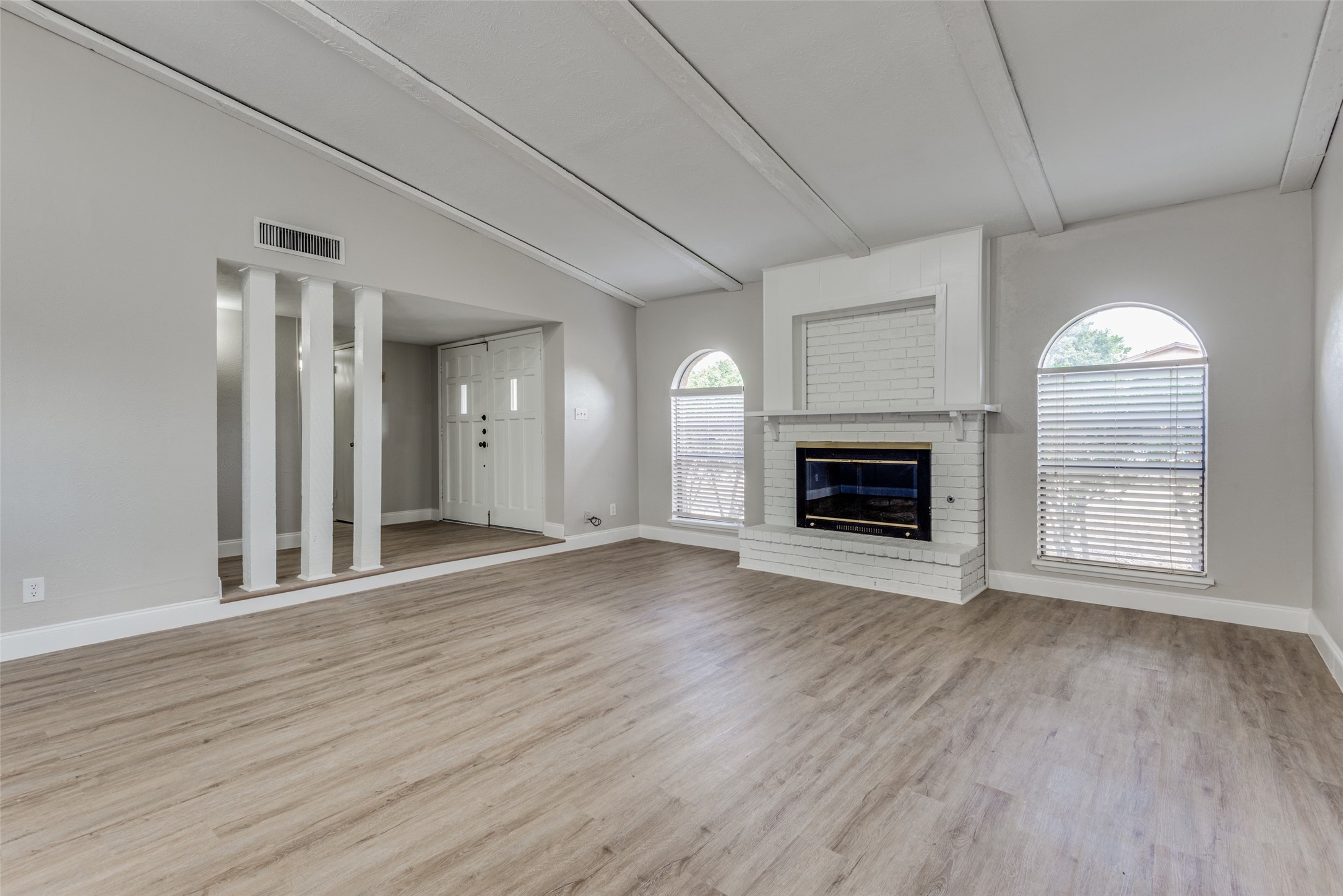 1930 Rambling Ridge Lane, Carrollton, TX 75007 — photo 2