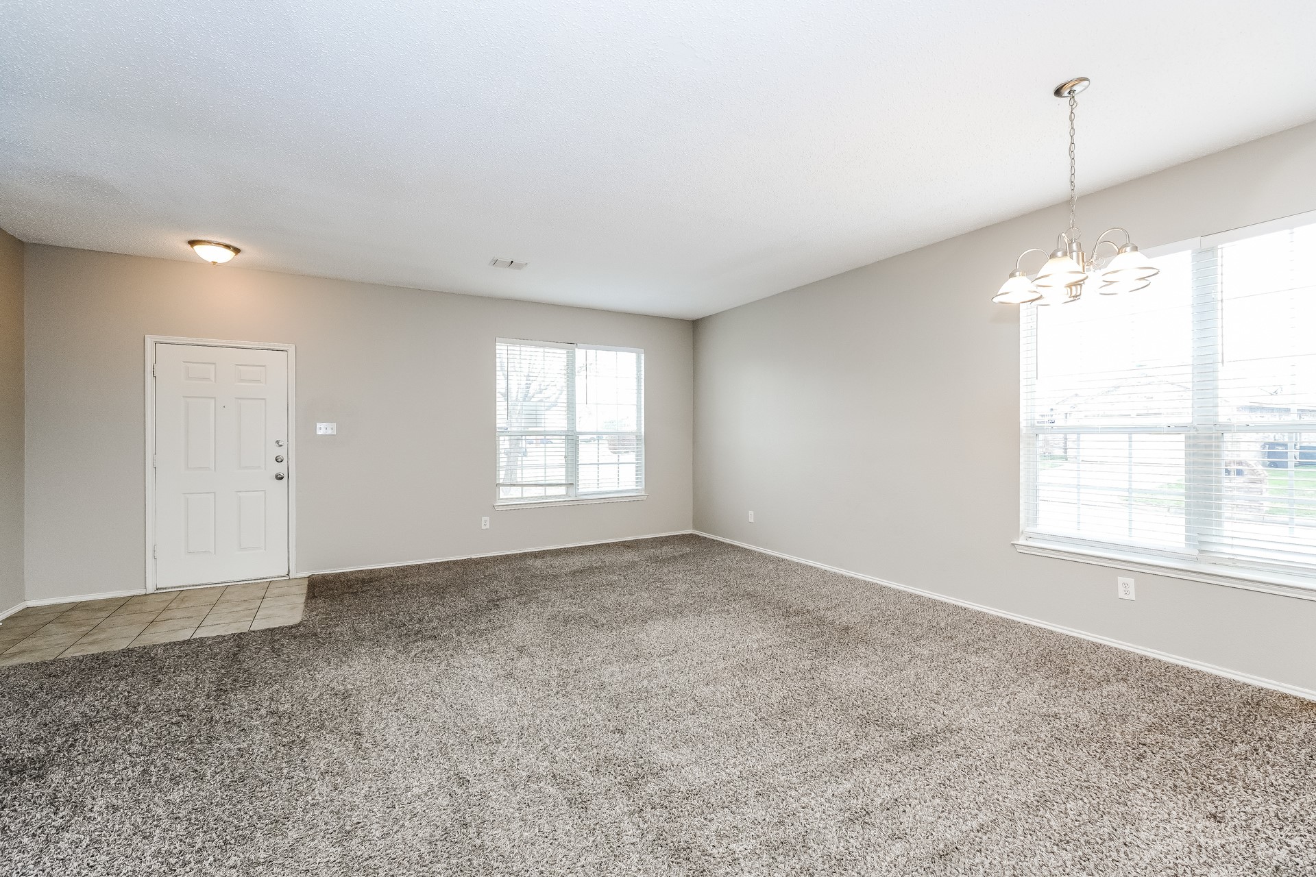 7401 Snow Ridge Drive, Fort Worth, TX 76133 — photo 3