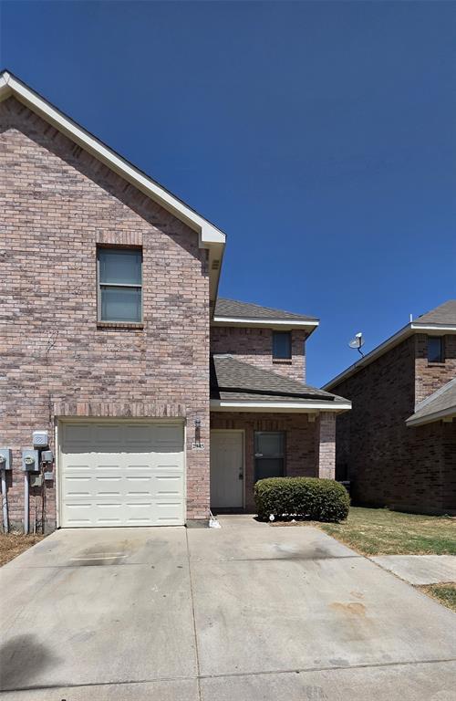 2345 Aldergate Drive — photo