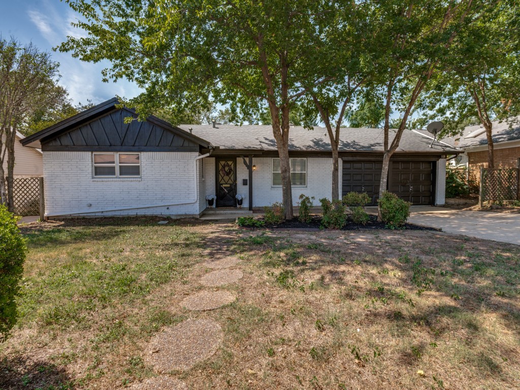 1909 Marlene Drive, Euless, TX 76040 — photo 2