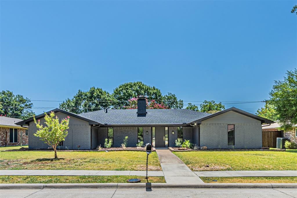 2716 Arborcove Drive — photo