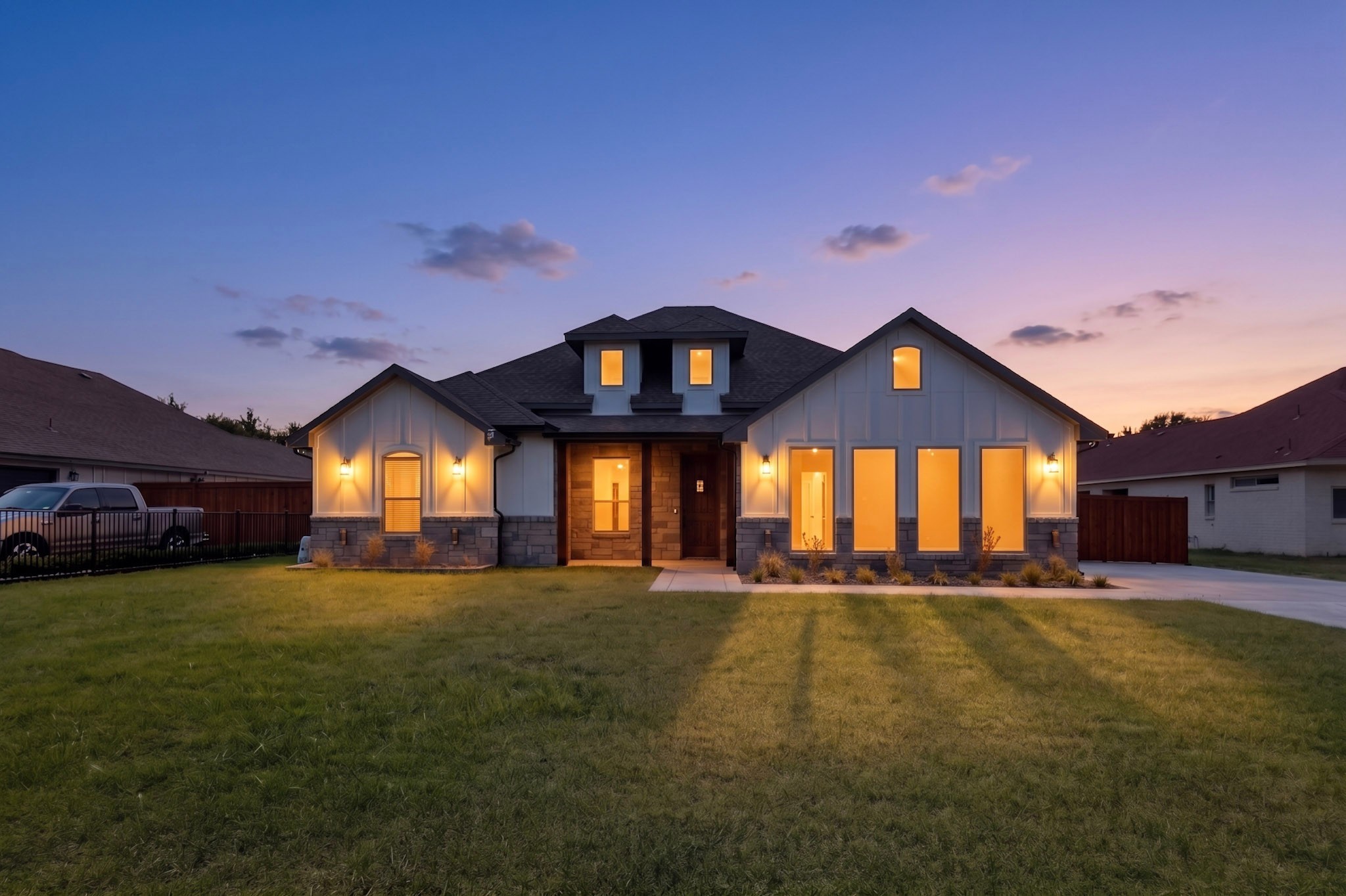 1672 Brookview Drive, Lancaster, TX 75146 — photo 3