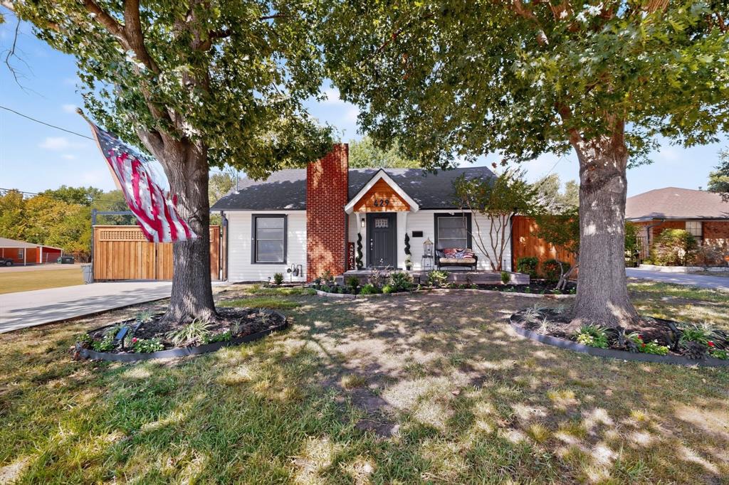 429 S Walker Street — photo