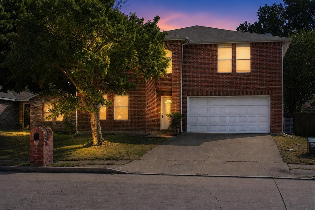 2805 Hillside Drive — photo