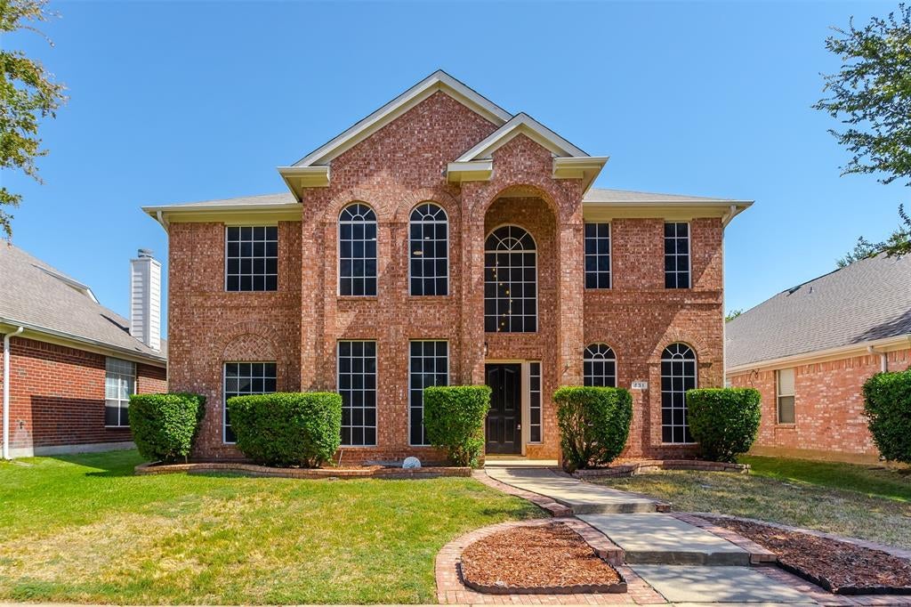 431 Trinity Drive — photo