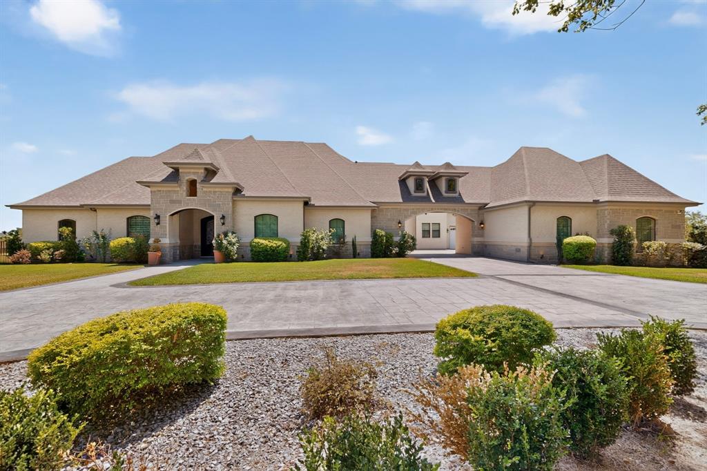 2055 Parkview Drive — photo