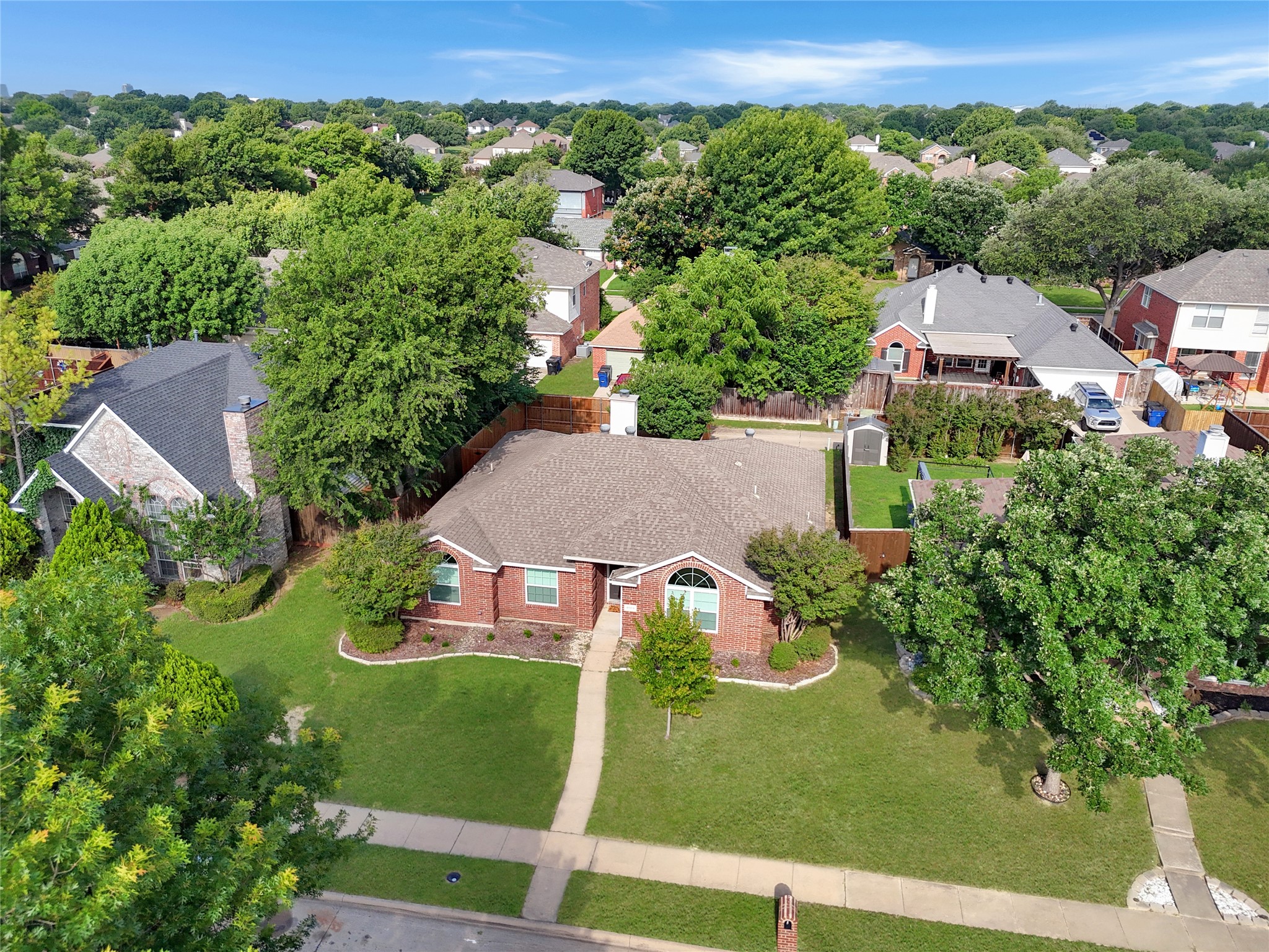 8109 Wharf Street — photo