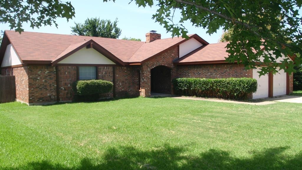 7612 Mary Drive — photo