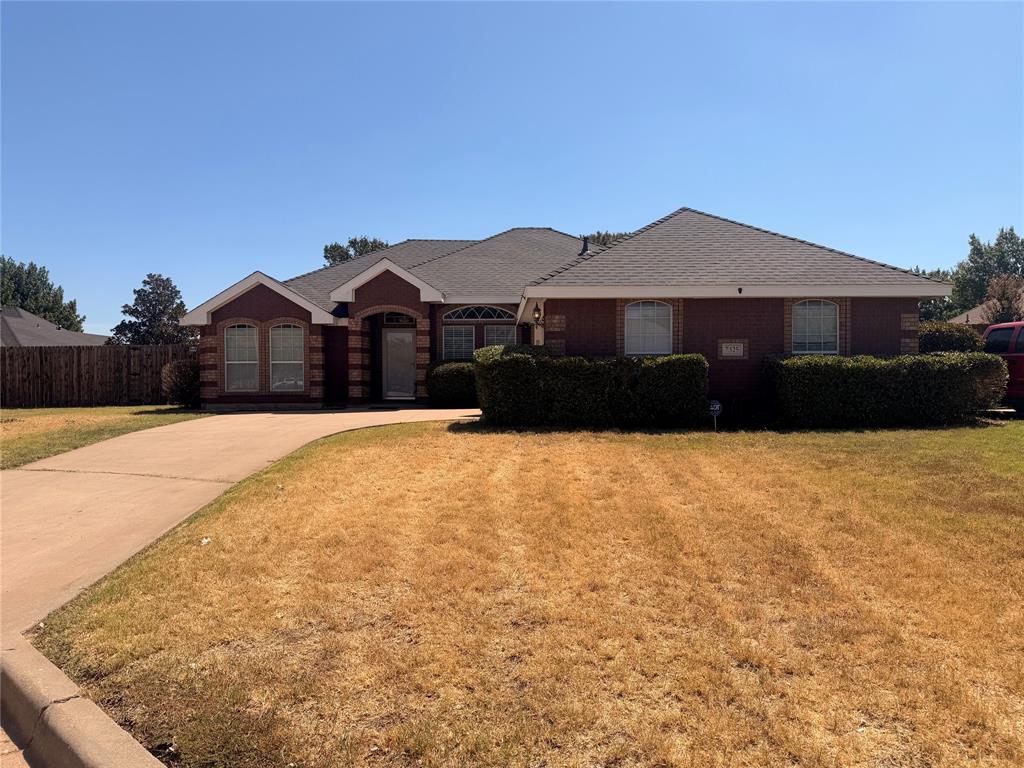 7325 Willow View Road — photo