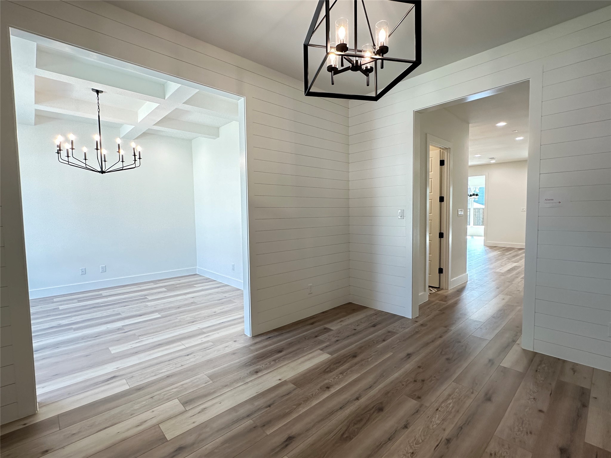 3908 Rochelle Drive, Dallas, TX 75220 — photo 3
