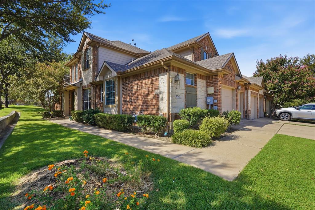 1724 Brookview Drive — photo