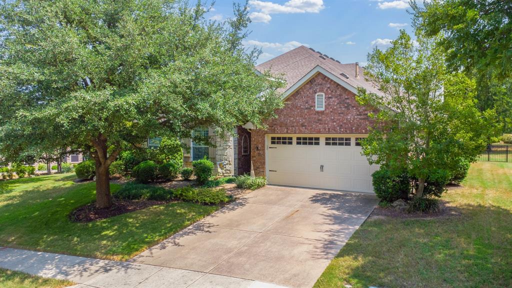 919 Quarry Oaks Drive — photo