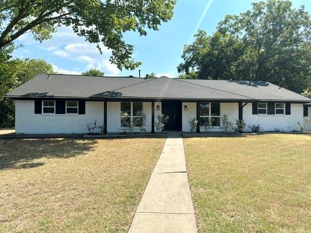 826 Meadowview Lane — photo