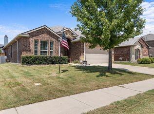 1512 Greenbrier Drive — photo